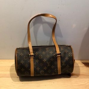 Louis Vuitton papillon purse